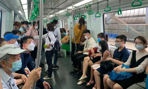 Hà Nội triển khai 'vé ảo' đi tàu metro
