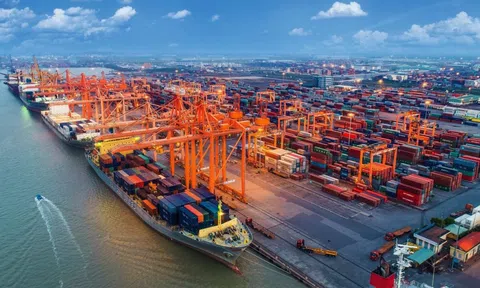 Hàng hóa Việt trước bước ngoặt lớn từ chính sách thuế đối ứng của Mỹ