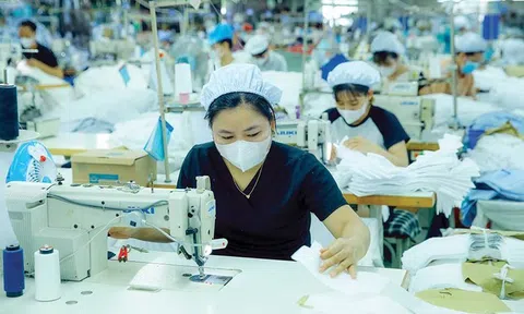 Khai thác dư địa thị trường nội địa cho ngành dệt may, da giày