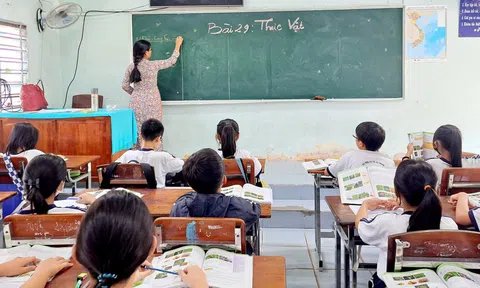 Bộ Giáo dục chuẩn bị sửa Thông tư 29 để siết chặt dạy thêm, học thêm