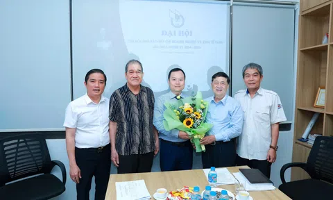 Đồng hành vì một Việt Nam xanh