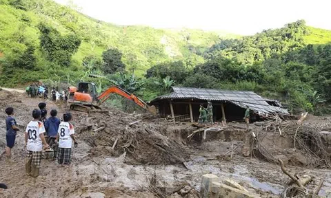 Thời tiết cực đoan ngày hôm nay 10/9: Nguy cơ lốc xoáy, mưa lớn và sạt lở đất