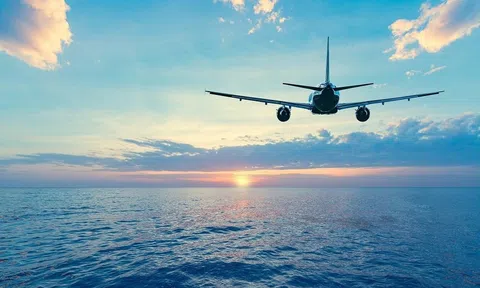 Hàng không Việt Nam duy trì đà tăng trưởng mạnh, chuẩn bị cao điểm cuối năm