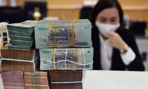 Thị trường trái phiếu đối mặt áp lực đáo hạn lớn cuối năm