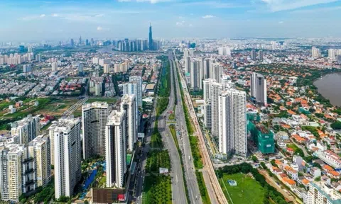 Dư nợ bất động sản vượt 4 triệu tỷ, áp lực vốn dài hạn gia tăng