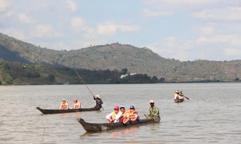 Nâng tầm hồ Lắk trở thành điểm đến du lịch quốc gia