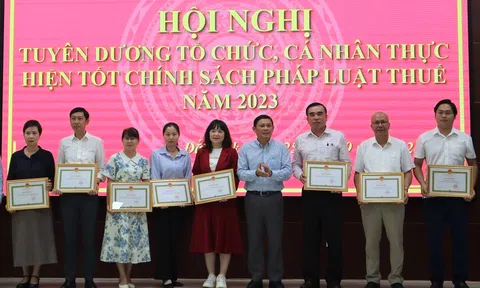 Đắk Lắk: Tuyên dương 266 tổ chức, cá nhân thực hiện tốt chính sách, pháp luật thuế năm 2023