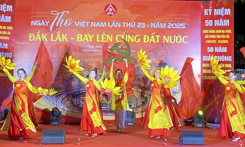 Đêm thơ Nguyên tiêu và Chương trình nghệ thuật “Đắk Lắk – Bay lên cùng đất nước”