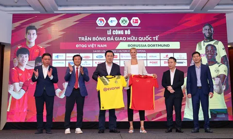 Đội tuyển Việt Nam sẽ thi đấu giao hữu với Câu lạc bộ  Borussia Dortmund