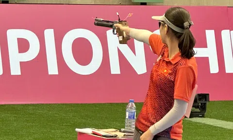 Xạ thủ trẻ tuổi Trịnh Thu Vinh xuất sắc giành vé chính thức tham dự Olympic 2024