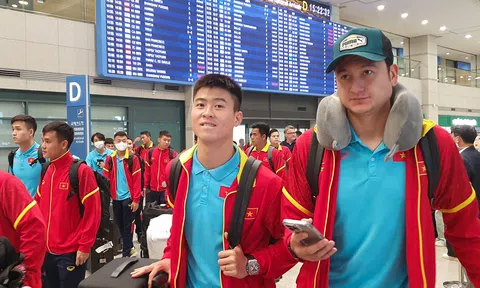 Đội tuyển Việt Nam đã đến Hàn Quốc