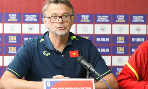 Đội tuyển Việt Nam sẵn sàng cho trận đấu chính thức đầu tiên dưới thời HLV Philippe Troussier