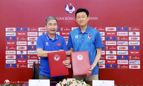 Lộ diện "cánh tay phải" của HLV Kim Sang-sik tại đội tuyển quốc gia