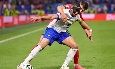 Chiến thắng Bồ Đào Nha trong loạt sút luân lưu, Pháp giành vé tiếp theo vào vòng Bán kết