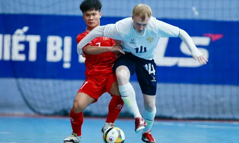 Đội tuyển Futsal U19 Việt Nam thắng đậm các cầu thủ Futsal U19 Nga trong trận giao hữu lượt đi