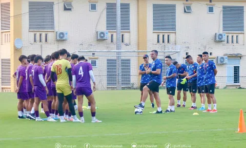 Đội tuyển U17 Việt Nam đã có mặt tại Phú Thọ, bắt đầu tập luyện chuẩn bị cho Vòng loại U17 châu Á 2025