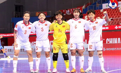 Thắng đậm Philippines, đội tuyển Futsal nữ Việt Nam là đội đầu tiên lọt vào Tứ kết