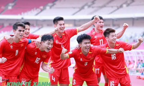 Lội ngược dòng trước U23 Philippines, U23 Việt Nam lần thứ ba liên tiếp vào chung kết