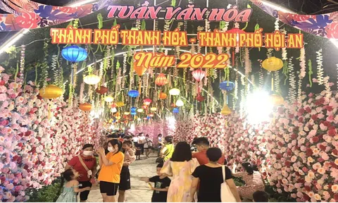 Đêm phố Hội giữa lòng xứ Thanh