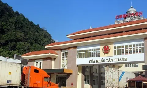 Giữ gìn vùng xanh cho giao thương hàng hóa tại các cửa khẩu Lạng Sơn