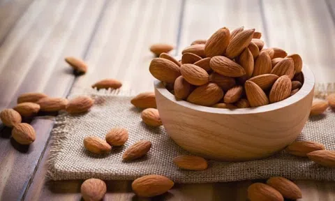 Những thực phẩm không nên ăn sống vì có thể ngộ độc, gây tử vong