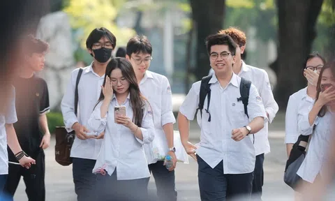 Điểm chuẩn Đại học các trường năm 2025 nhanh và chính xác