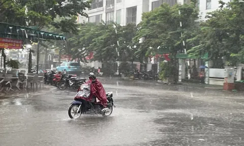 Dự báo thời tiết hôm nay 20/9: Bão số 8 suy yếu, Bắc Bộ mưa rải rác
