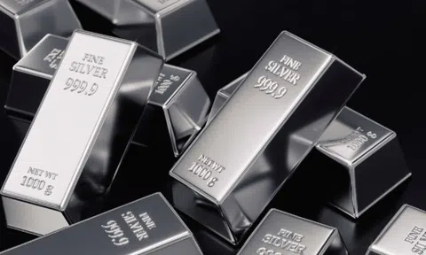 Giá bạc hôm nay 30/9/2025: Nối dài chuỗi tăng mạnh, chạm đỉnh 14 năm
