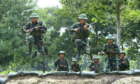 TOP những bài thơ chúc mừng ngày Quân đội nhân dân Việt Nam 22/12 ý nghĩa