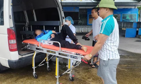 Ngành giáo dục, y tế "lên dây cót" khắc phục hậu quả bão số 10