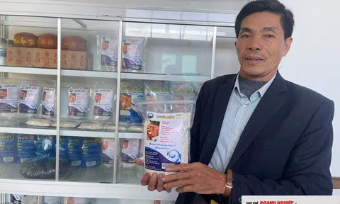 Người giữ hồn và nâng cao giá trị hạt muối truyền thống