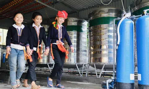 Quỹ Toyota Việt Nam bàn giao công trình nước sạch cho một trường Tiểu học tại Yên Bái