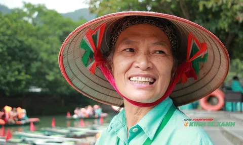 Bến đò Tràng An – nơi những mái chèo chở văn hóa Việt