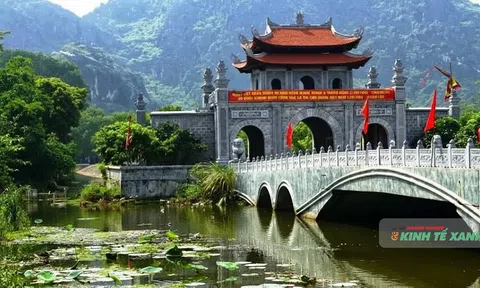 Ninh Bình - Từ vẻ đẹp nghìn năm đến giấc mơ du lịch bền vững (Bài 1): Giữ hồn Tràng An giữa cơn sóng thương mại hóa