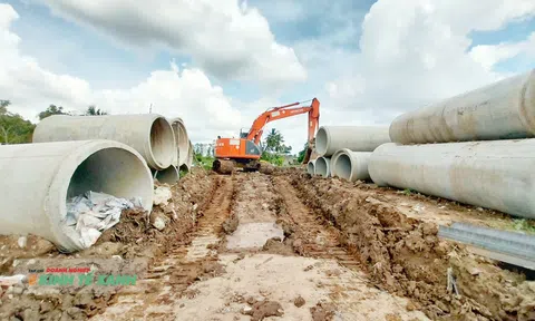 Đường giao thông rộng 40m ở Đồng Tháp khó thi công do vướng mặt bằng