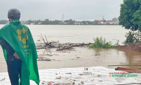 Sạt lở ảnh hưởng đến đời sống của người dân ở Đồng Tháp