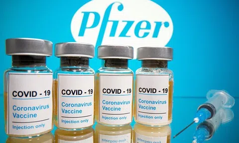 Pfizer lạc quan nâng dự báo doanh thu cho năm 2021