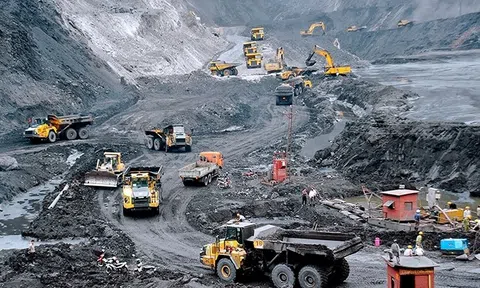 Giá cổ phiếu của các công ty khai thác than giảm sau COP26