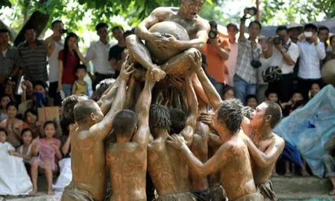 Vật cầu nước làng Vân – Lễ hội có “một không hai” tại Việt Nam