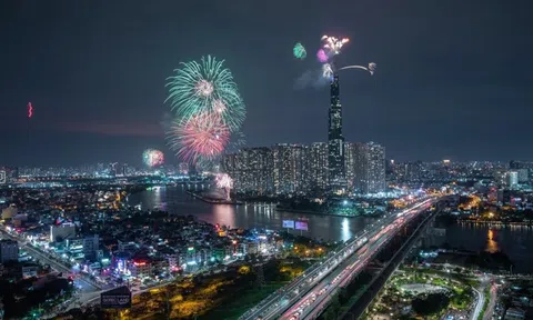 TP.HCM bắn pháo hoa tại 2 điểm dịp Quốc khánh