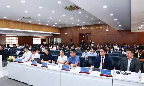 Trường Đại học Luật TP.HCM: Tập huấn nâng cao kỹ năng phòng chống lừa đảo trên không gian mạng cho hơn 300 sinh viên