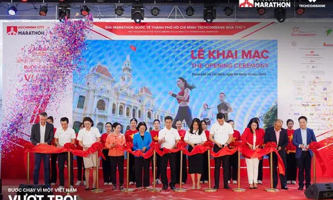 Giải Marathon Quốc tế TP.HCM Techcombank 2024: Gần 18.000 VĐV tham dự với chủ đề “Bước chạy vì một Việt Nam vượt trội”