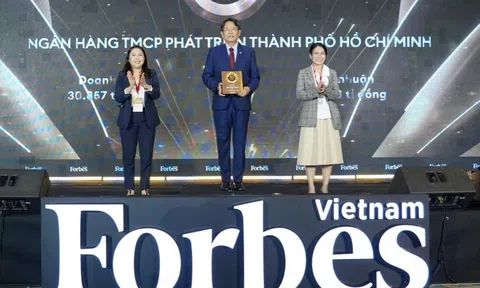 HDBank vào Top 50 doanh nghiệp niêm yết tiêu biểu nhất 2025