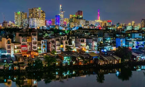 Sóng đô thị vệ tinh bùng nổ bởi nhu cầu nhà ở tăng cao