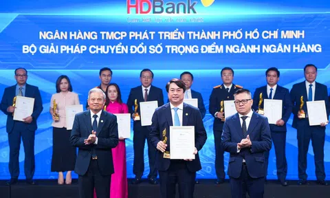 HDBank tiếp đạt Giải thưởng Chuyển đổi số Việt Nam 2025