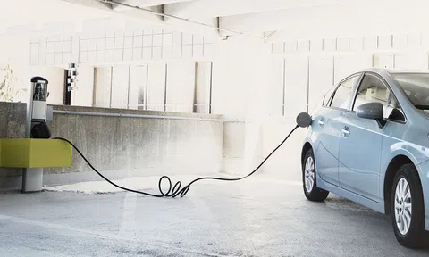 Những tranh luận xung quanh xe ô tô lai tại EU