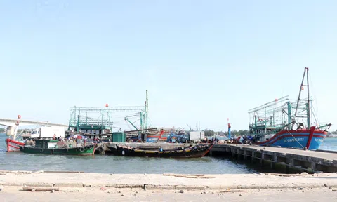 Thu hút nhà đầu tư "rót tiền" vào hạ tầng cảng biển