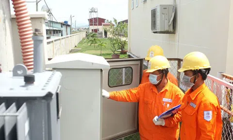 Tăng giá bán lẻ điện bình quân lên tối đa 2.444,09 đồng một kWh