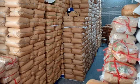 Phát hiện gần 40 tấn đường cát không rõ nguồn gốc xuất xứ trị giá hơn 676 triệu đồng