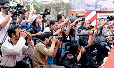 UBND Hà Nội ban hành công văn yêu cầu các đơn vị nghiêm túc phát ngôn và cung cấp thông tin cho báo chí